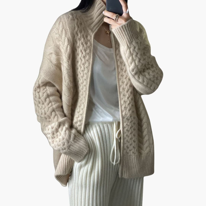 Damen Strickjacke mit Reißverschluss und hohem Kragen