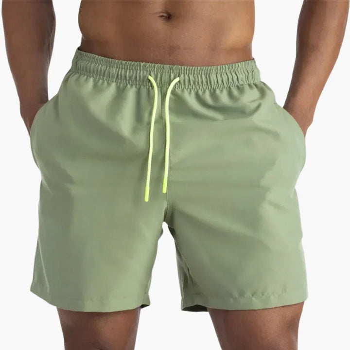 Strandtaugliche Stretchshorts für Herren