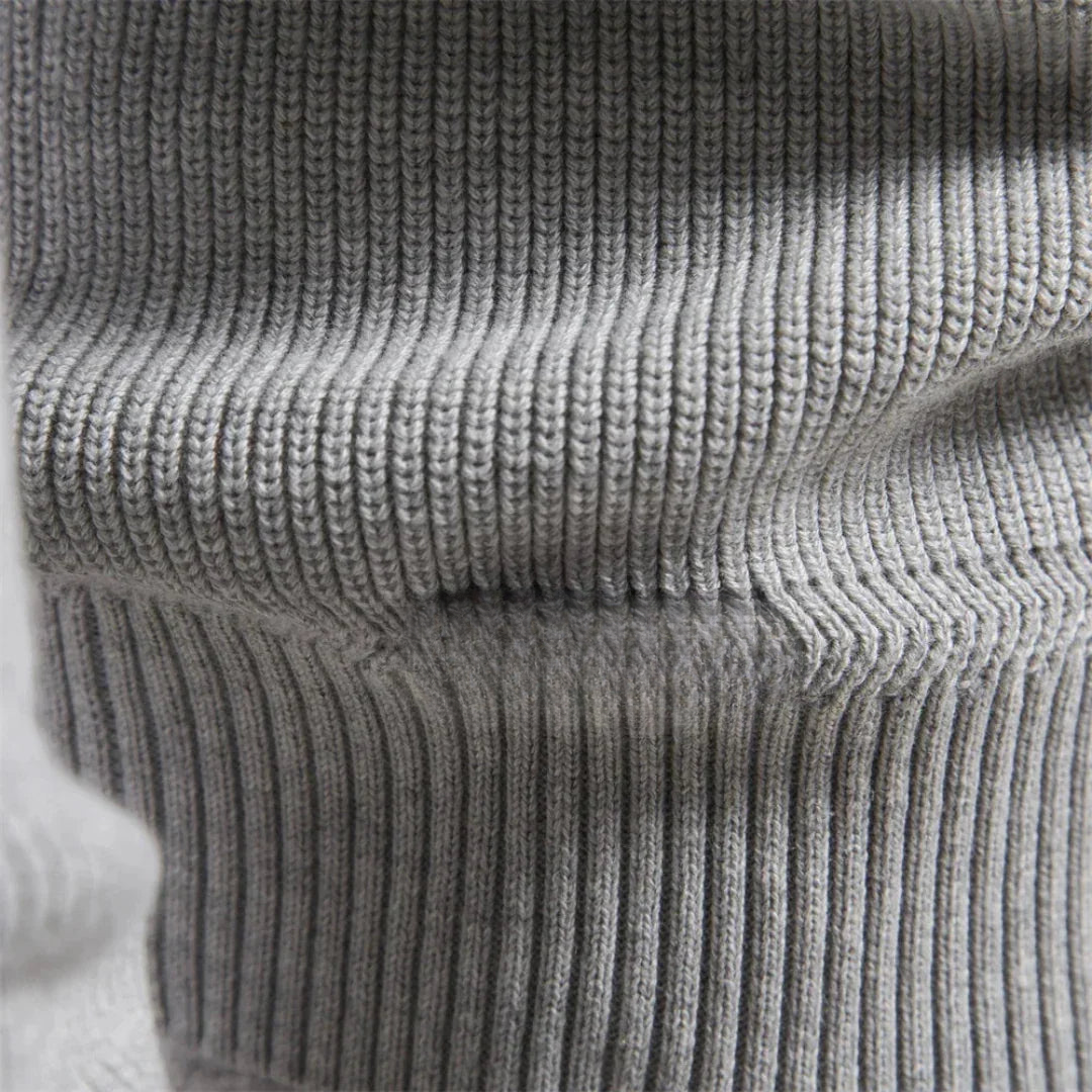 Klassischer Strickpullover für Herren