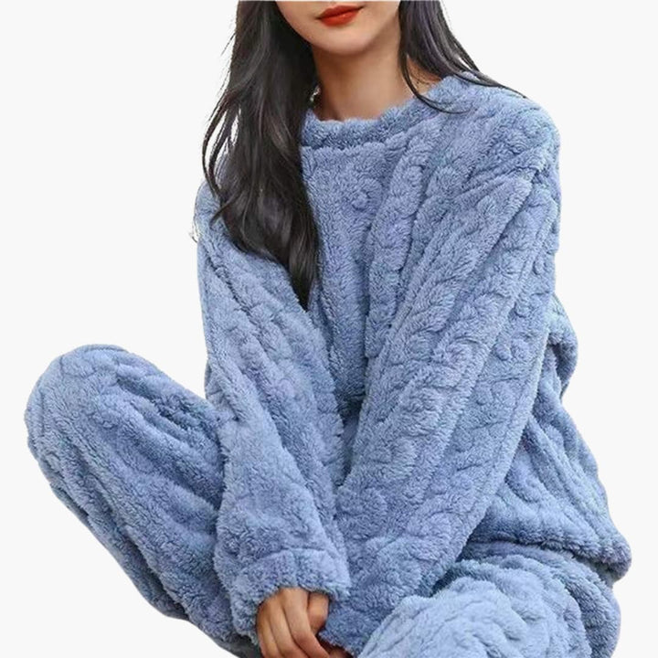 Lea | Die Kuschelige Fleece-Pyjama