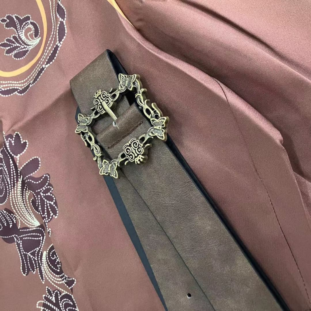 Bestickte kurze Lederhose für Herren | Oktoberfest 2025