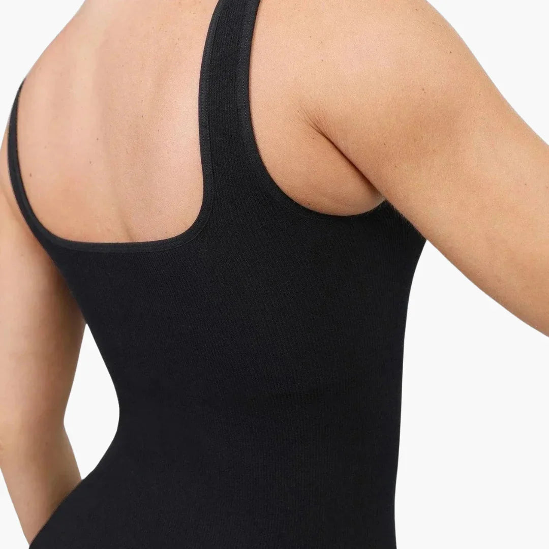 Figurbetonter Jumpsuit für Damen