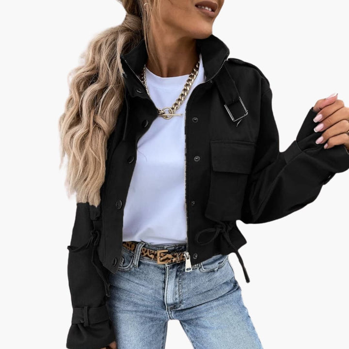 Damen Cropped Jacke mit Klappentaschen und Reißverschluss