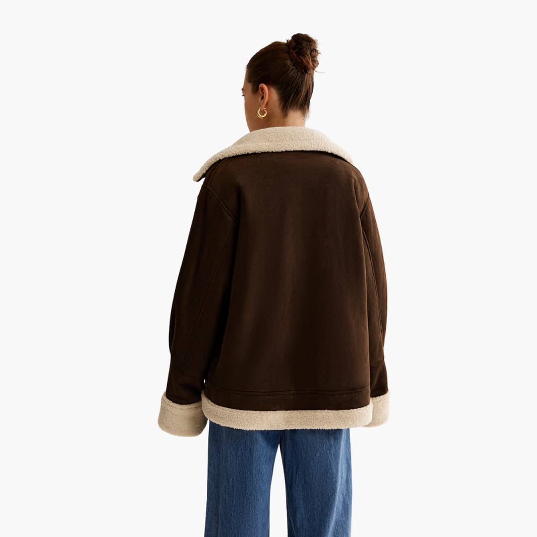 Damenjacke mit Reißverschluss und Shearling Futter