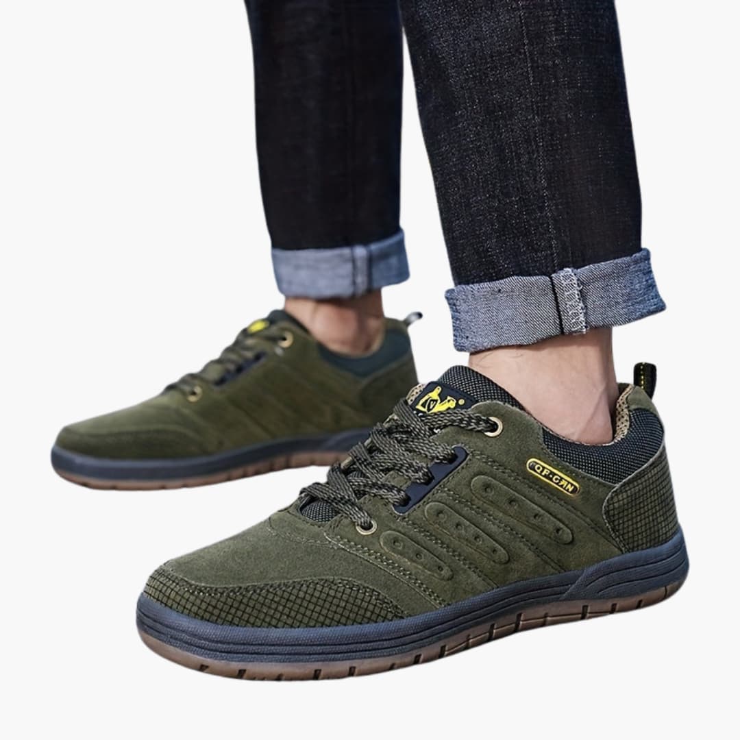 Herren-Wanderschuhe mit Schnürverschluss und strukturierter Außensohle