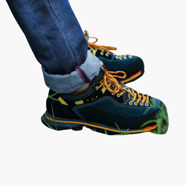 Herren-Wanderschuhe mit Schnürverschluss und strukturierter Außensohle