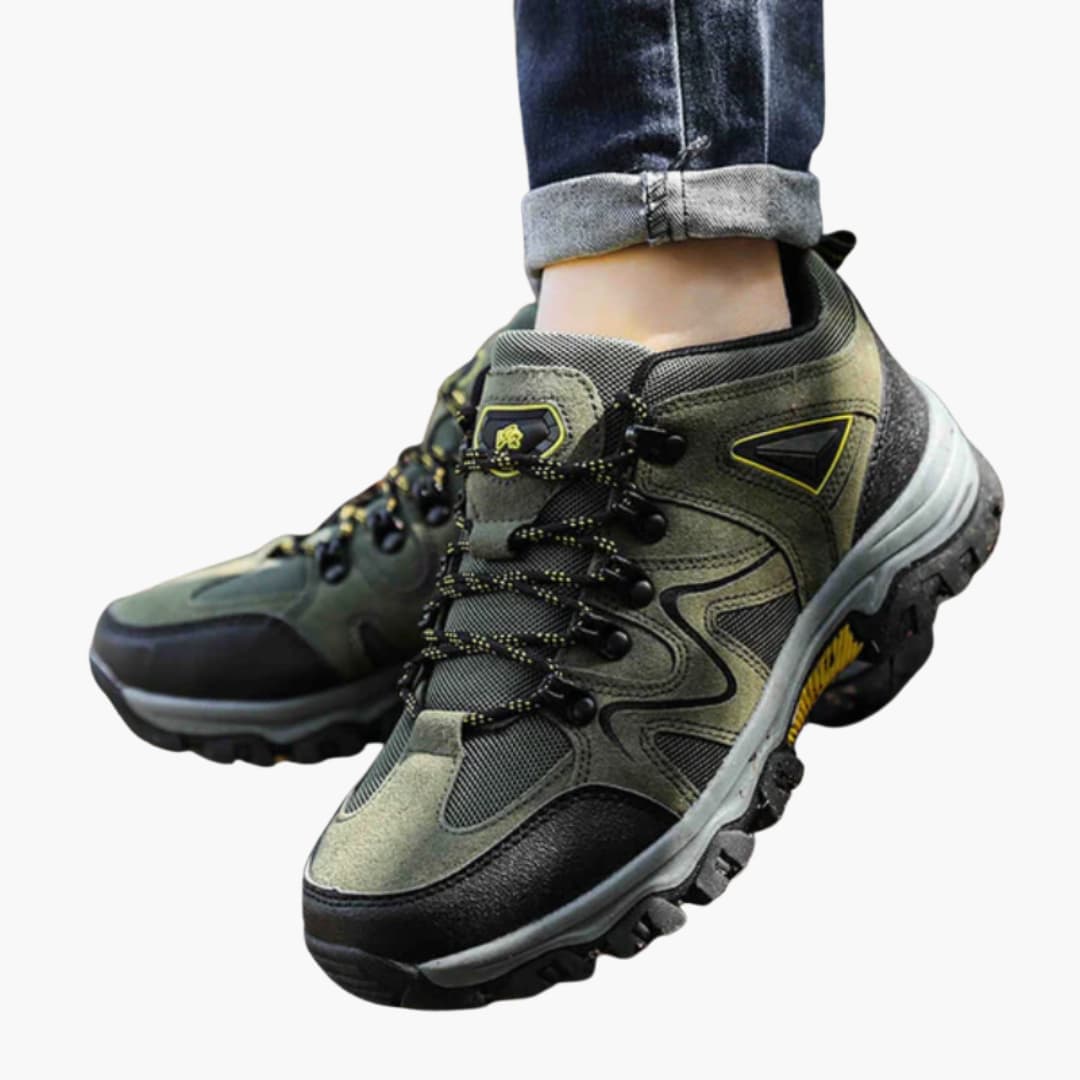 Herren-Wanderschuhe mit Schnürverschluss und strukturierter Außensohle